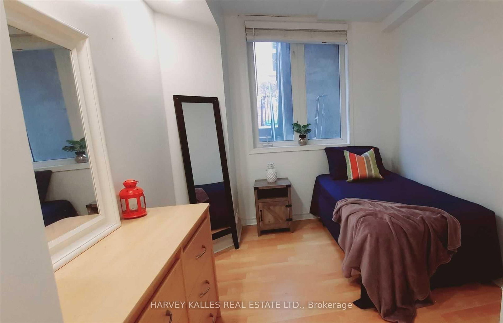 28 Douro Street • #220 • Toronto, ON photo 17