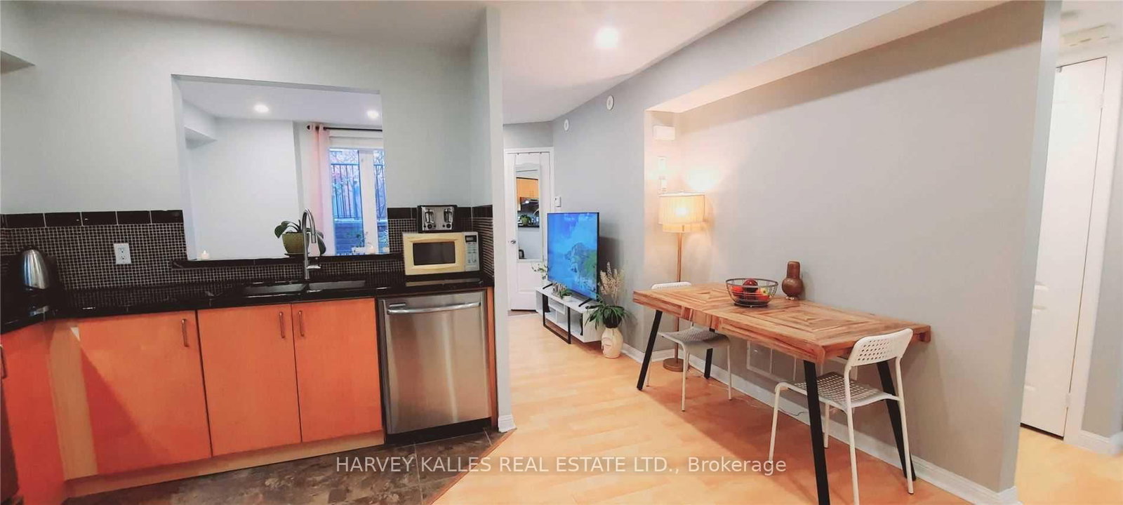 28 Douro Street • #220 • Toronto, ON photo 9
