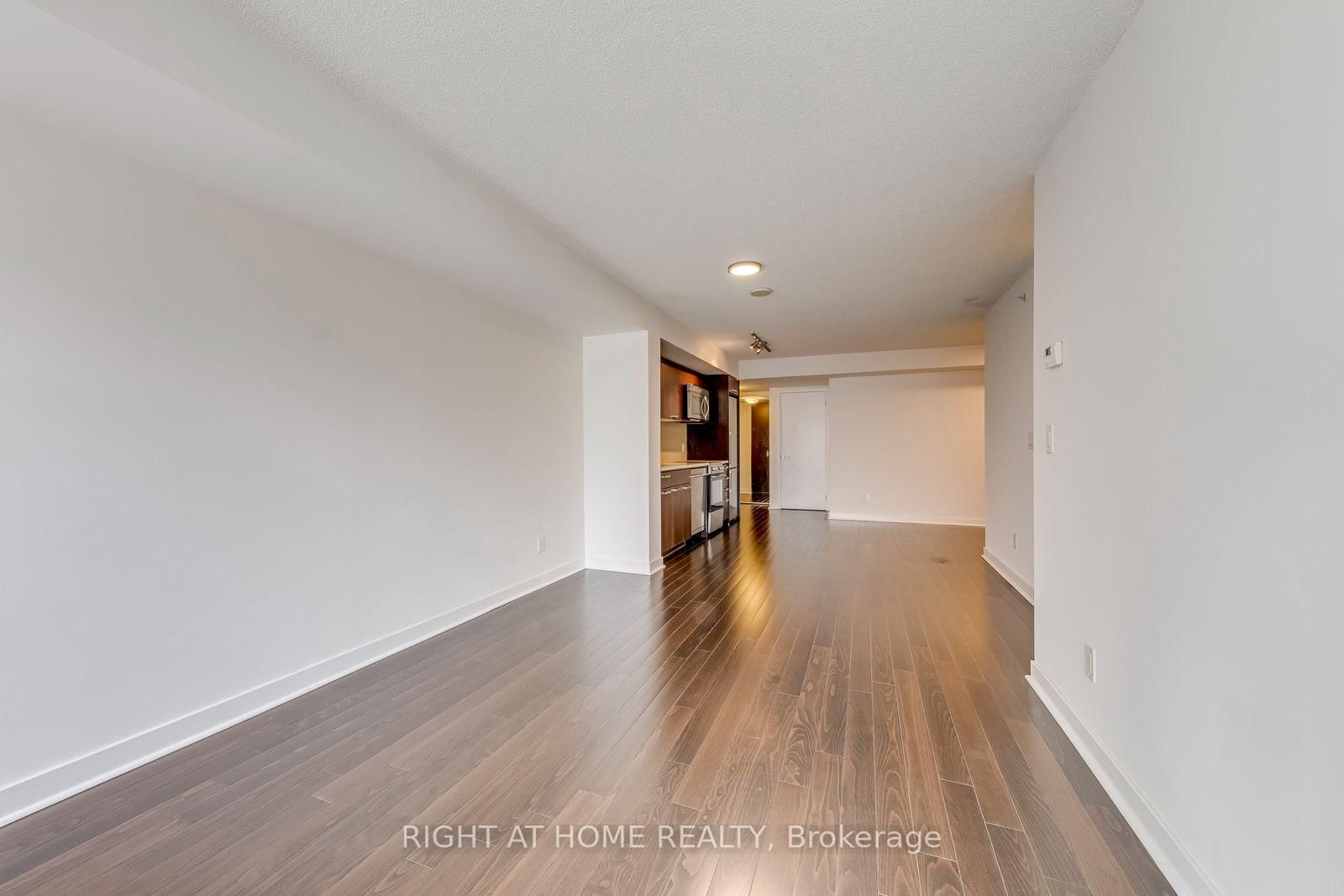 295 Adelaide Street W • #1306 • Toronto, ON photo 17