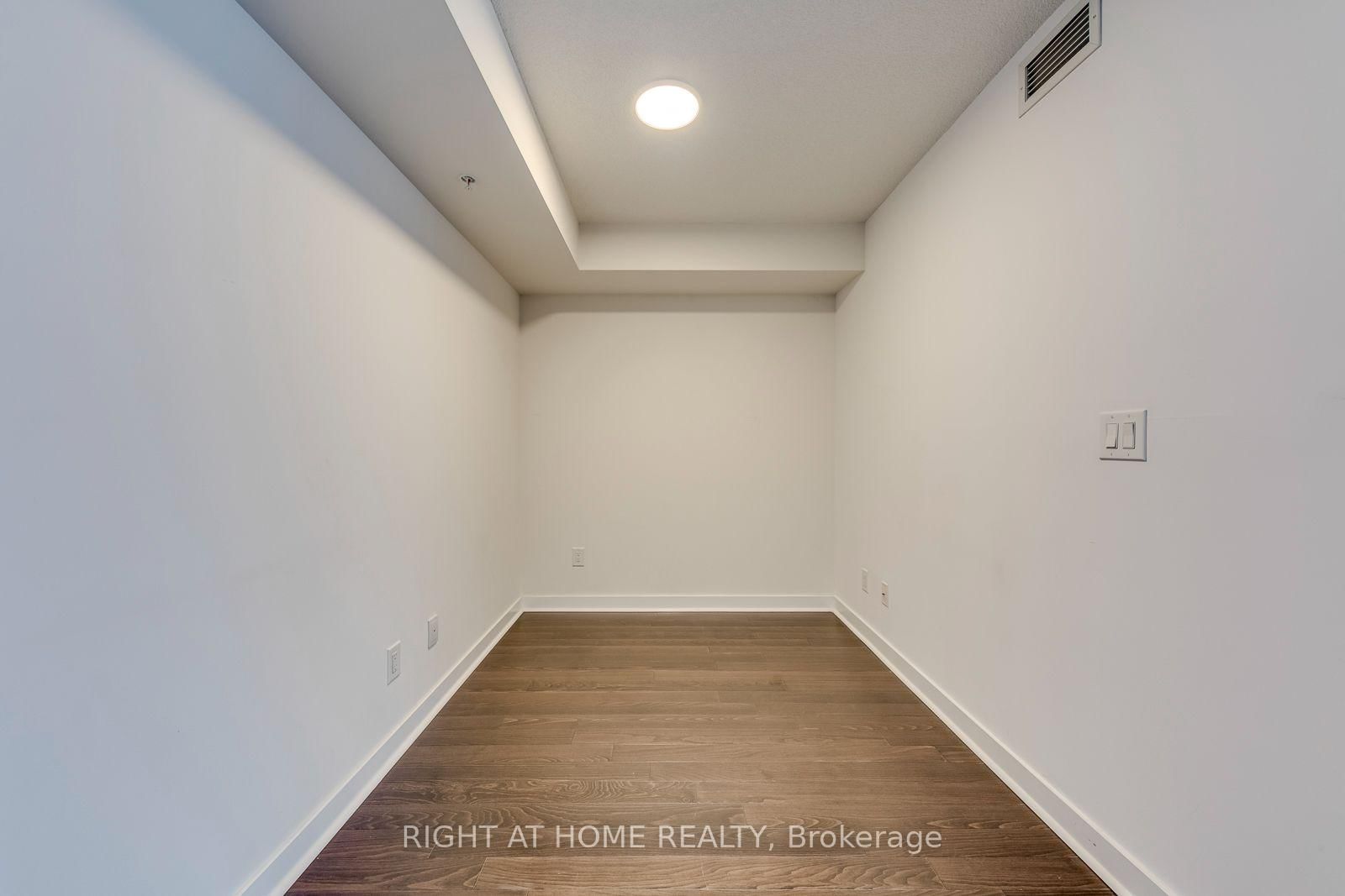 295 Adelaide Street W • #1306 • Toronto, ON photo 18