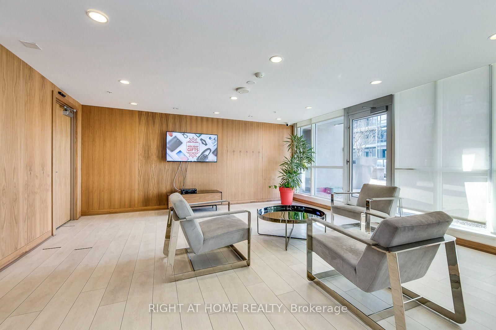 295 Adelaide Street W • #1306 • Toronto, ON photo 30