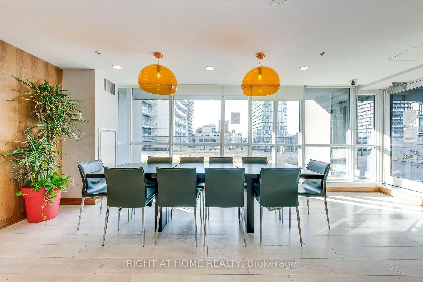 295 Adelaide Street W • #1306 • Toronto, ON photo 34