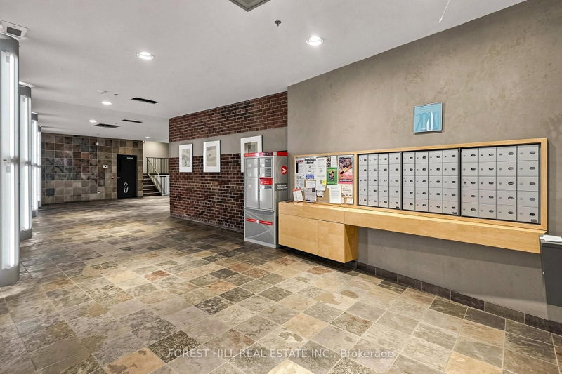 301 - 21 Nassau Street