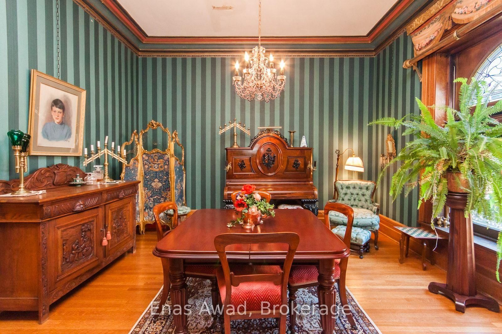 97 Glengrove Toronto,ON M4R 1N8 — Photo 9