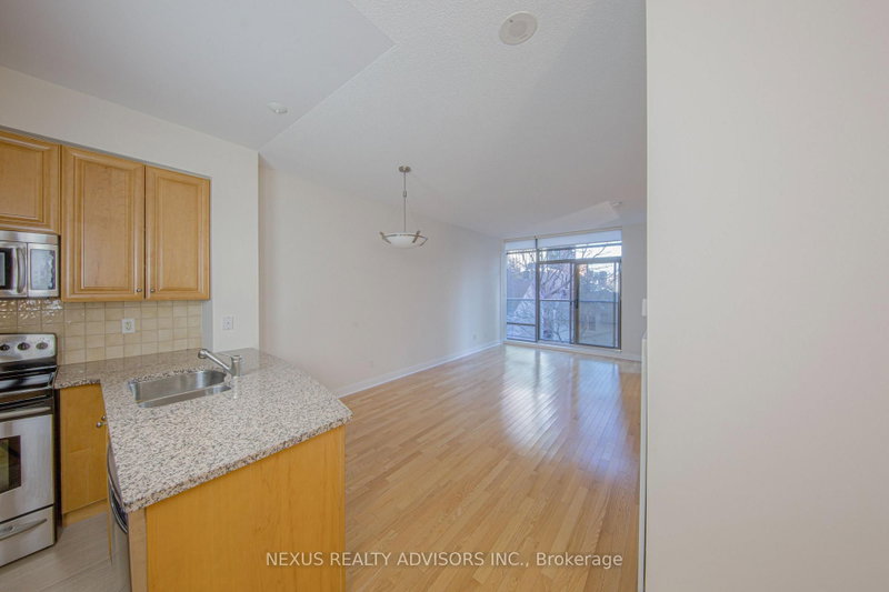 313 - 21 Scollard Street