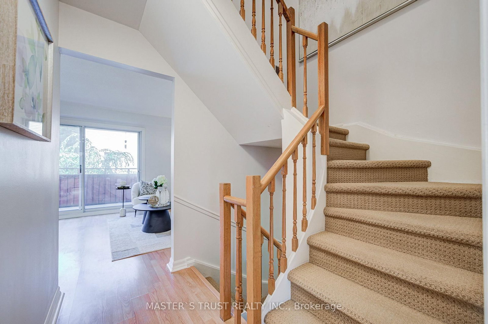 35 Bards Walkway • Toronto, ON photo 14