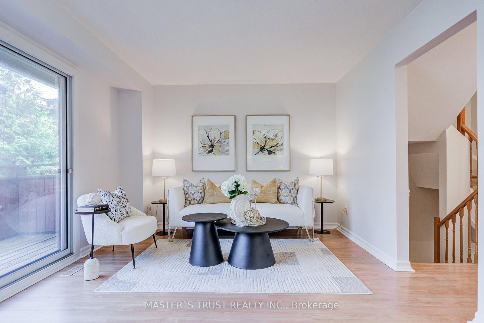 35 Bards Walkway • Toronto, ON photo 18