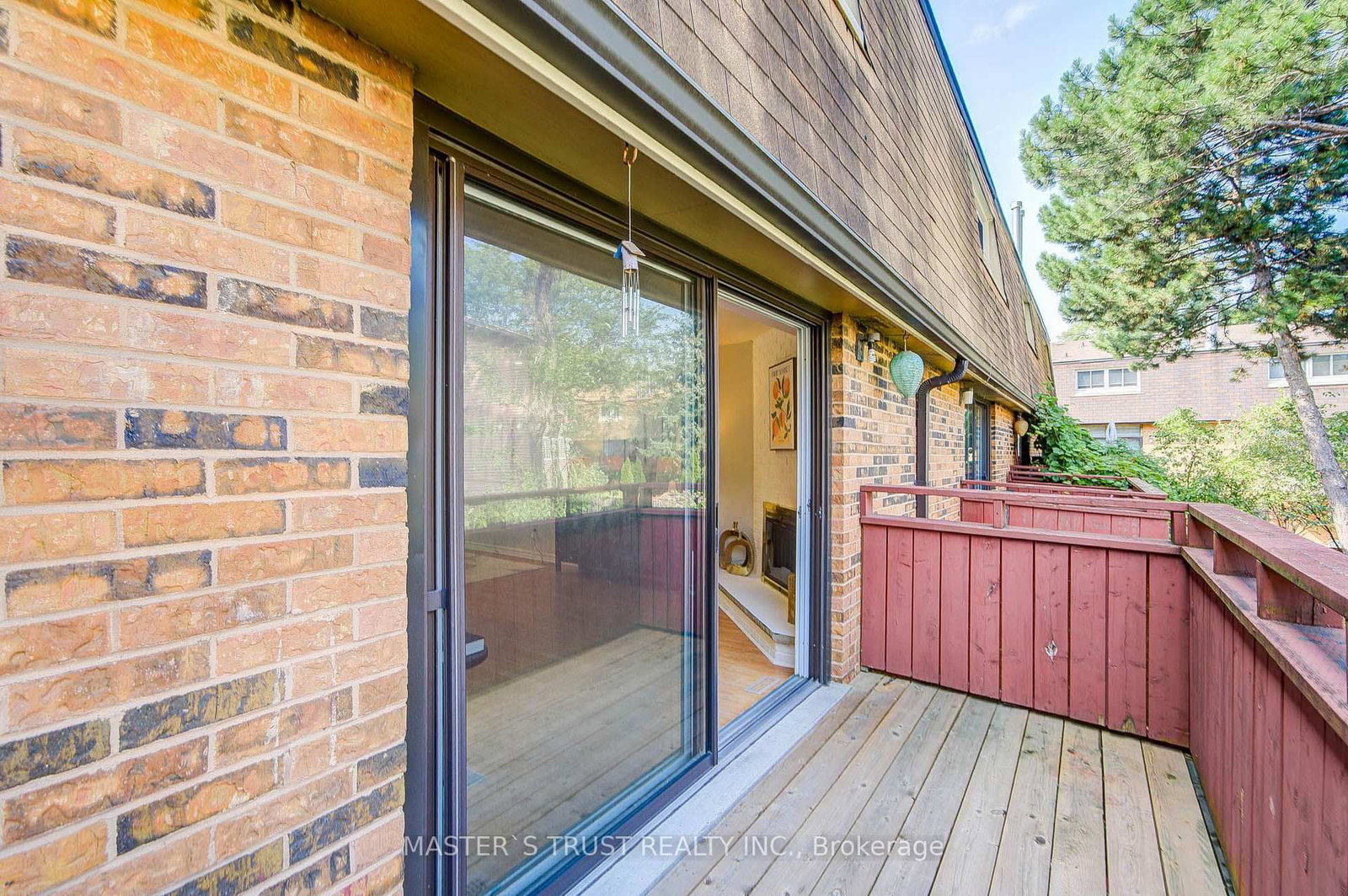 35 Bards Walkway • Toronto, ON photo 35
