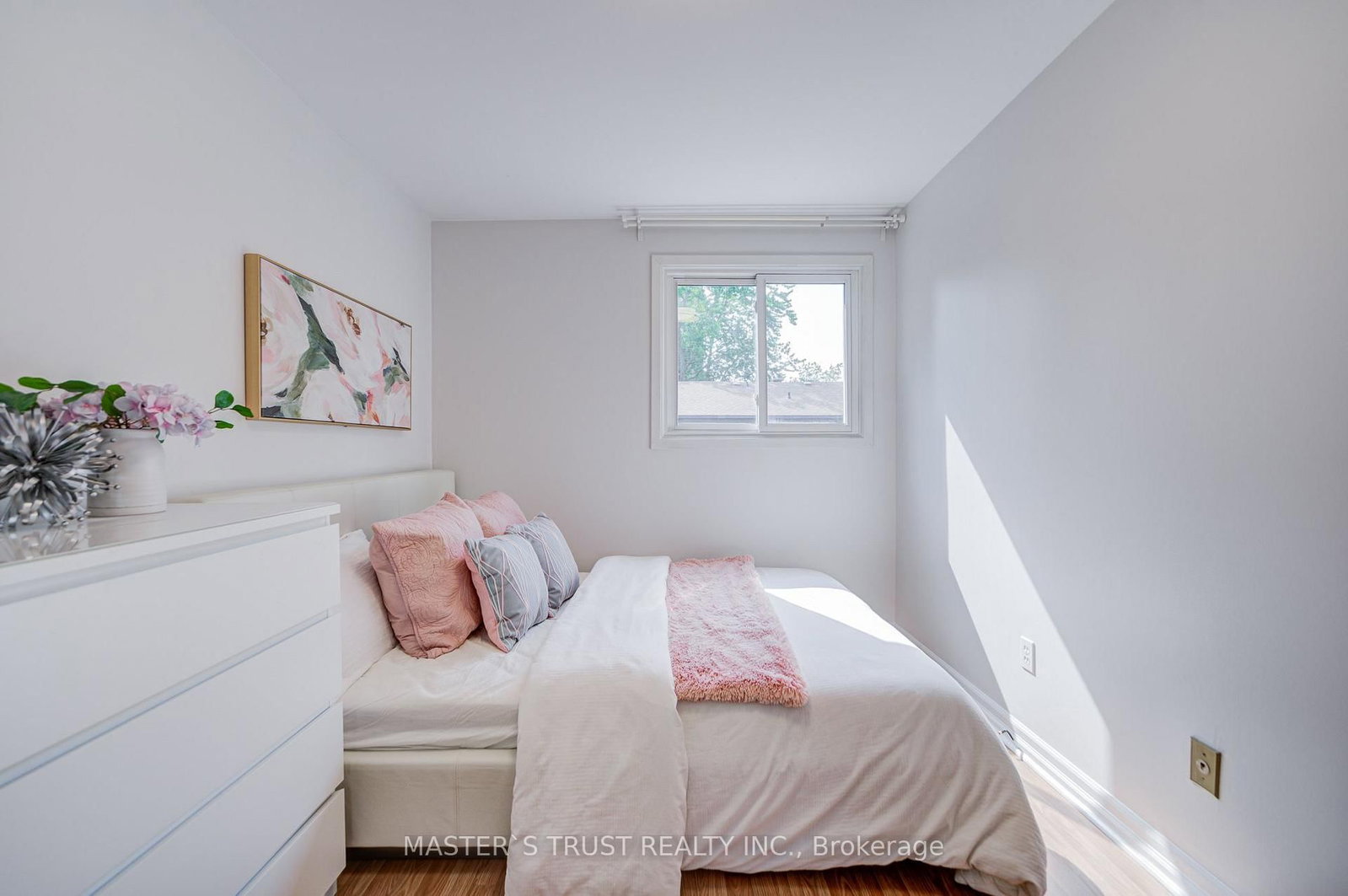 35 Bards Walkway • Toronto, ON photo 46