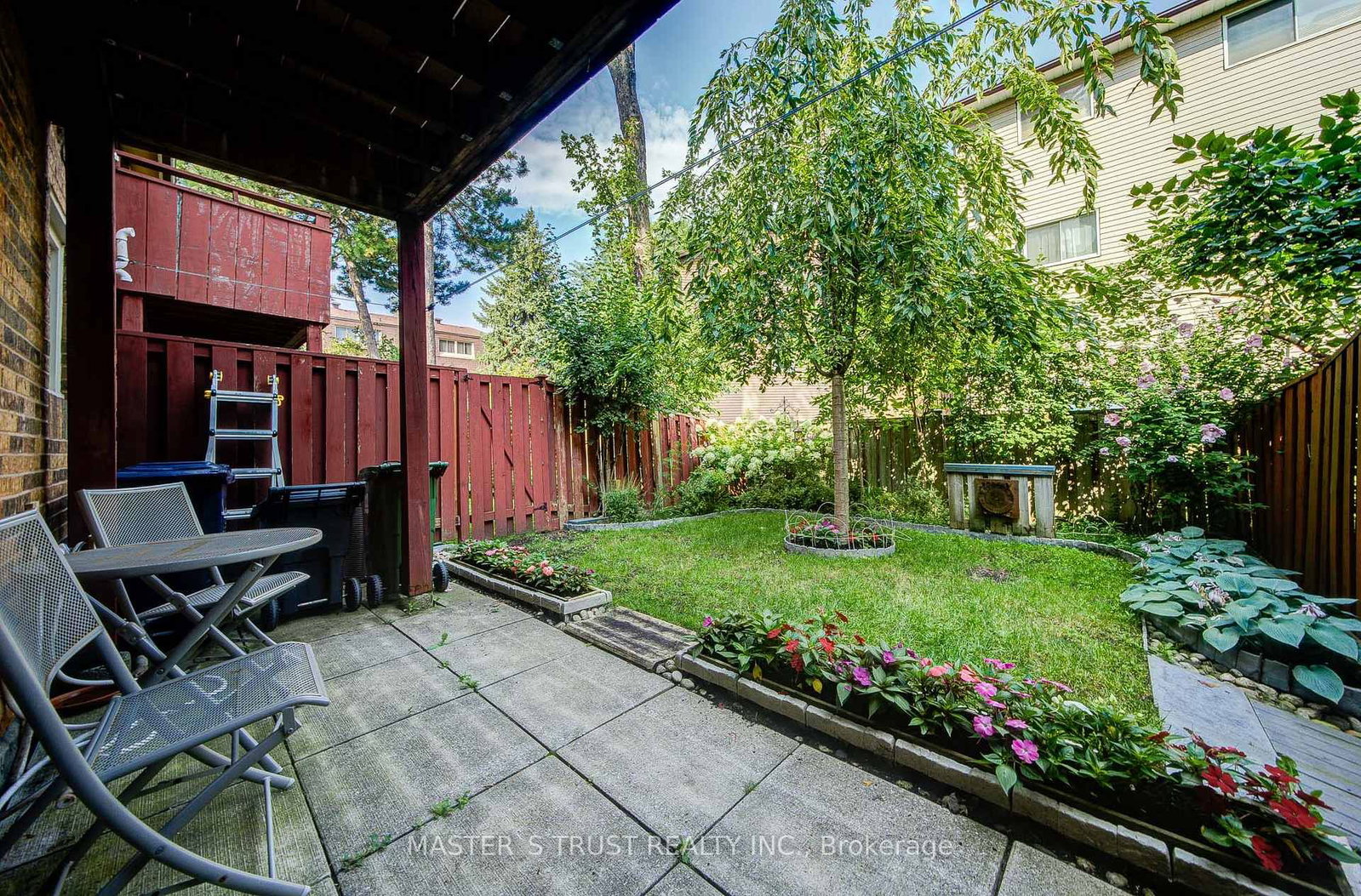 35 Bards Walkway • Toronto, ON photo 48