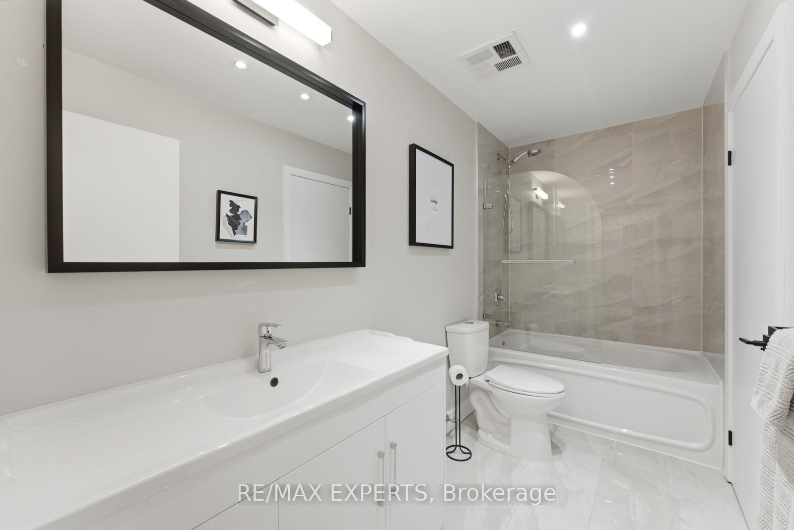 50 Camden Street • #707 • Toronto, ON photo 18
