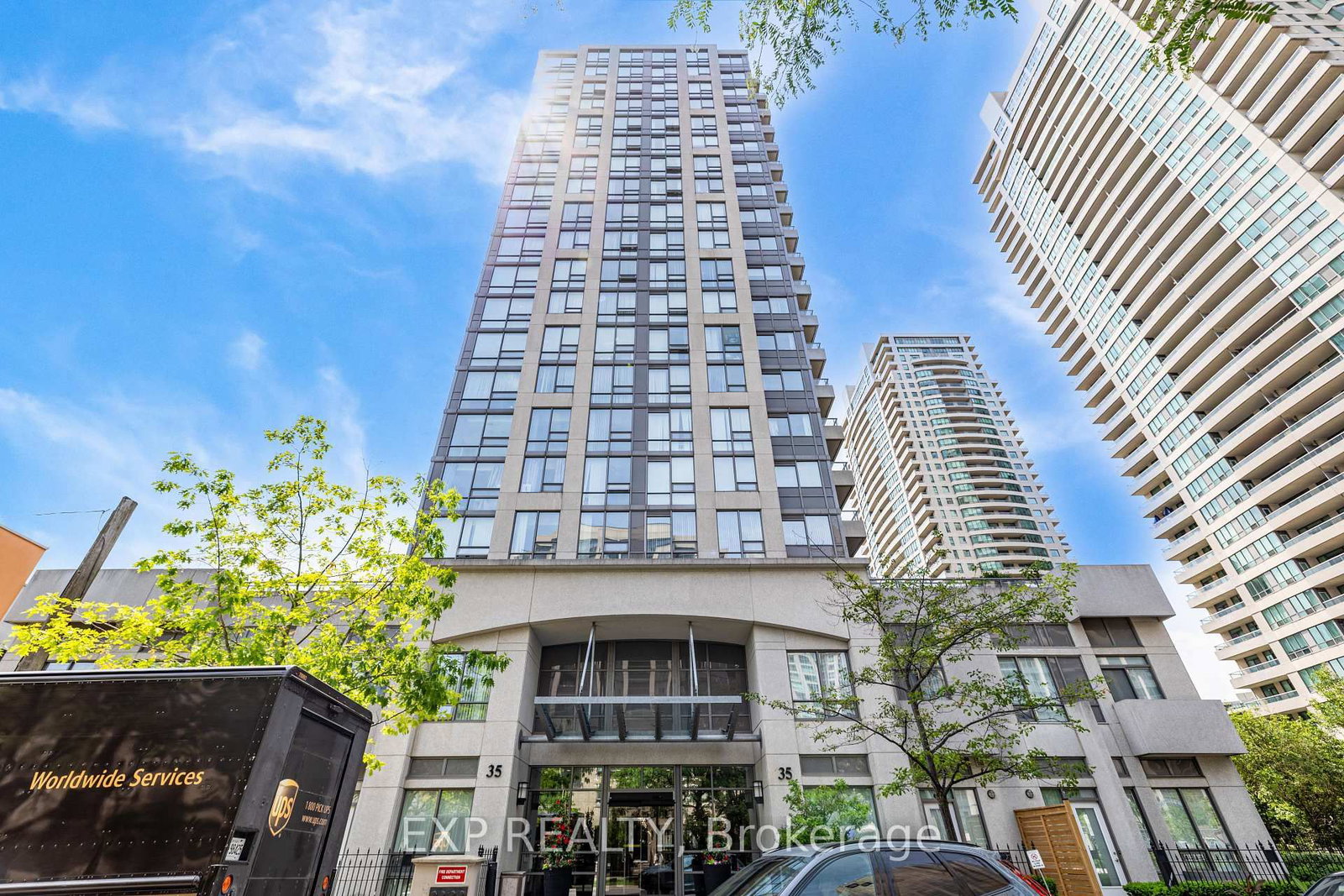 Property at 35 Hollywood