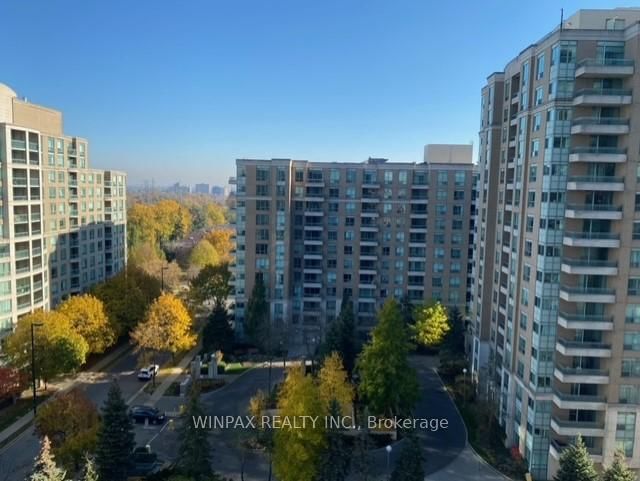 1106 - 1 Pemberton Avenue
