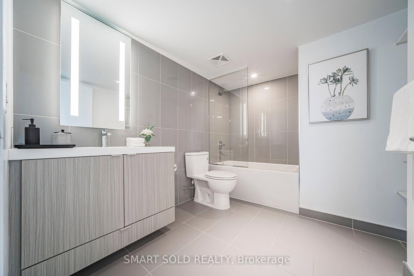 585 Bloor Street E • #2017 • Toronto, ON photo 14