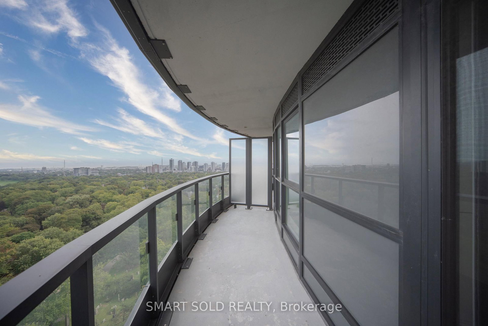 585 Bloor Street E • #2017 • Toronto, ON photo 17