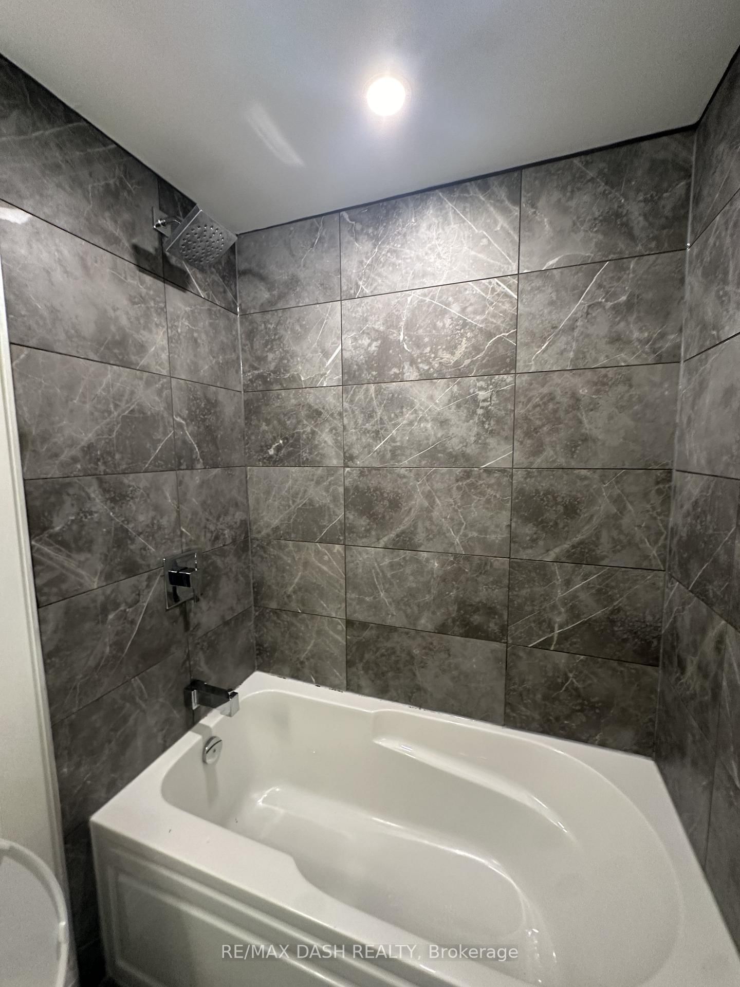 151 Avenue Road • #501 • Toronto, ON photo 12