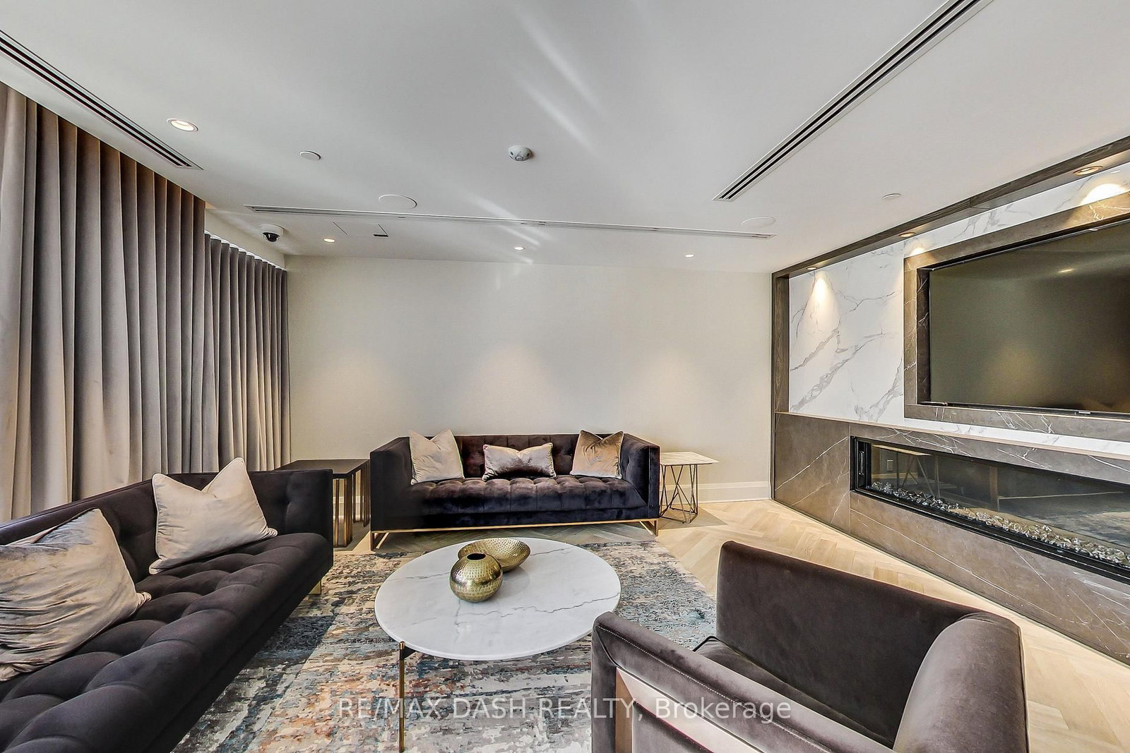 151 Avenue Road • #501 • Toronto, ON photo 26