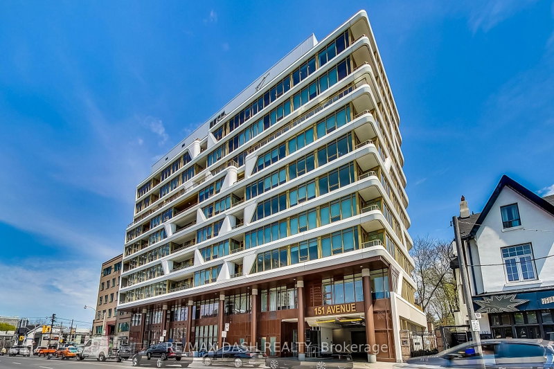 501 - 151 Avenue Road