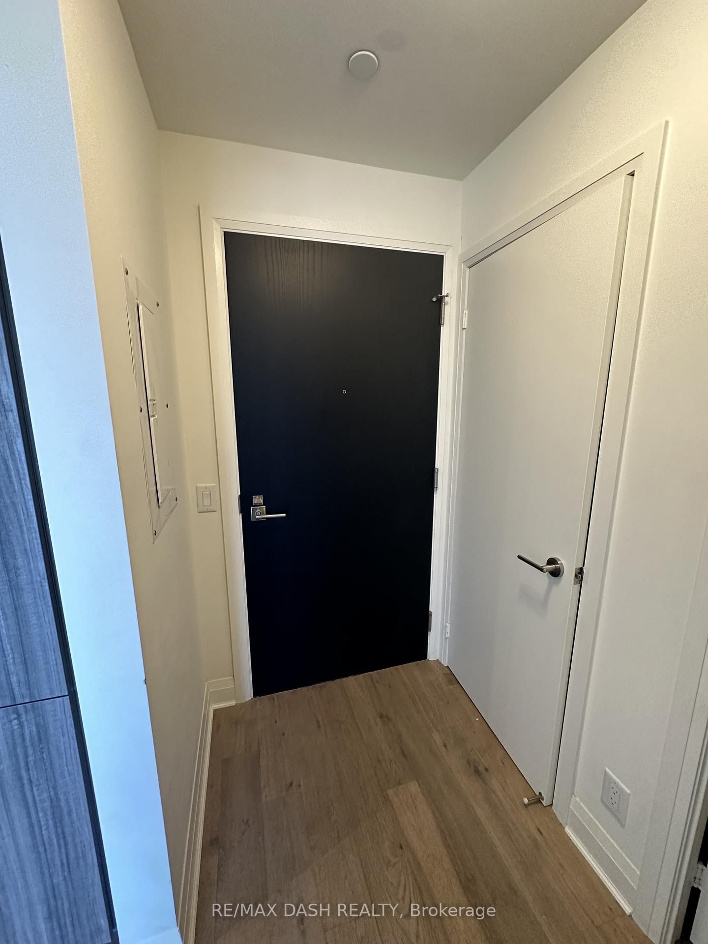 151 Avenue Road • #501 • Toronto, ON photo 9