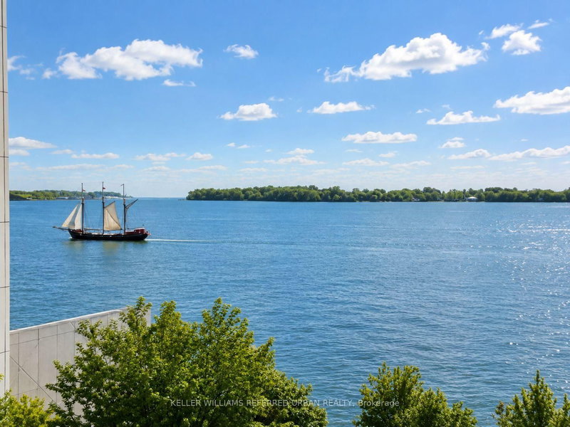 716 - 39 Queens Quay E