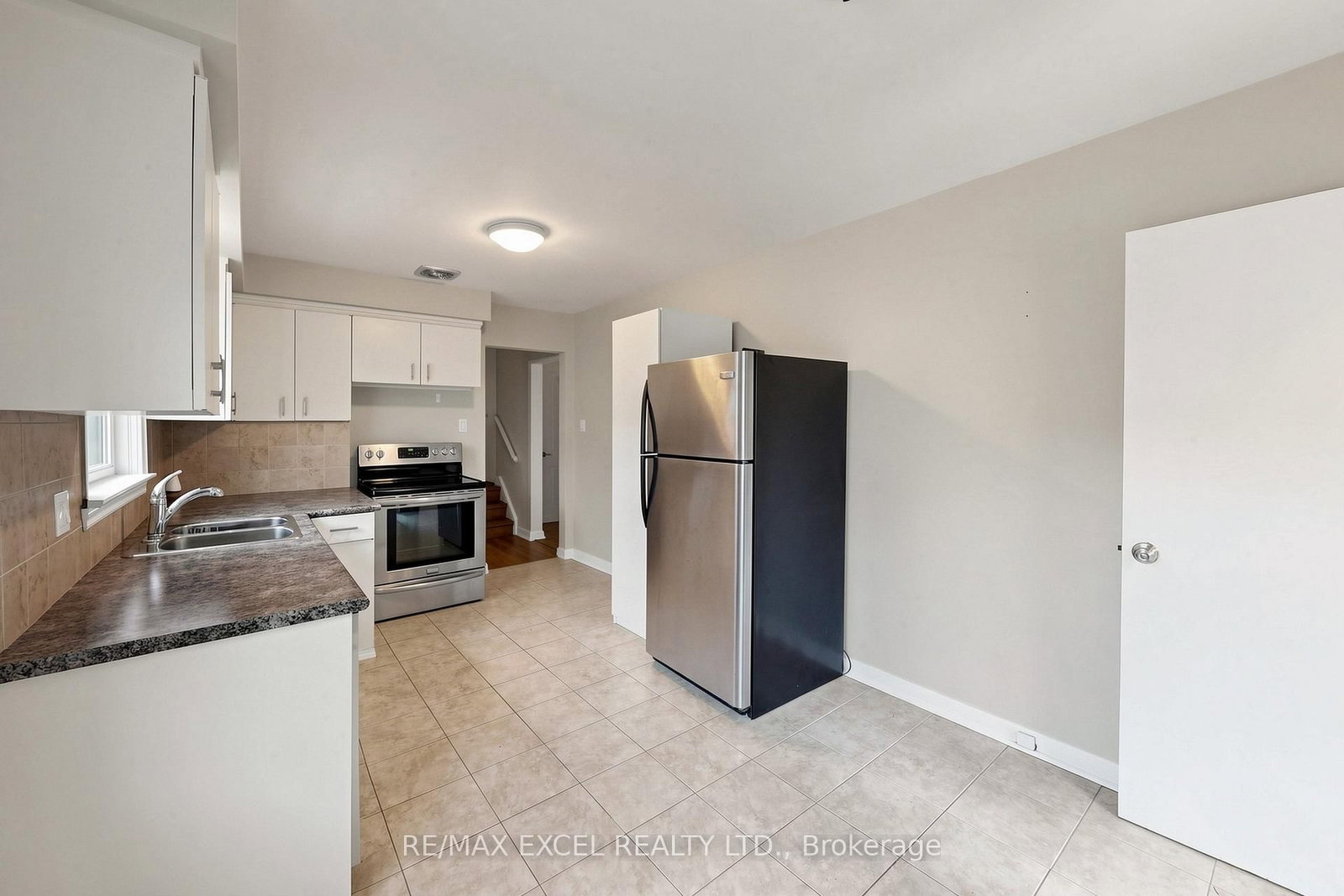 23 Linelle Street • Toronto, ON photo 10