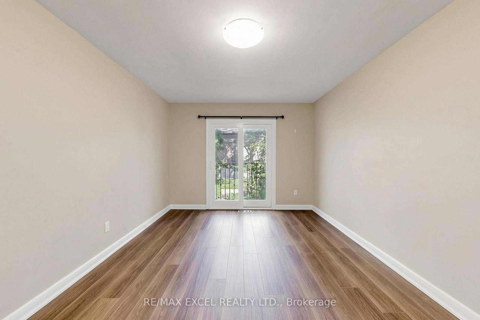 23 Linelle Street • Toronto, ON photo 19