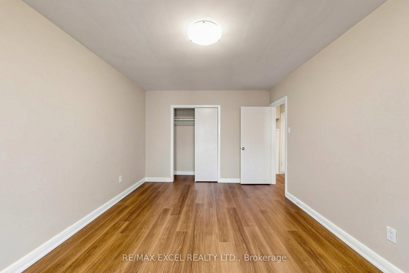 23 Linelle Street • Toronto, ON photo 21