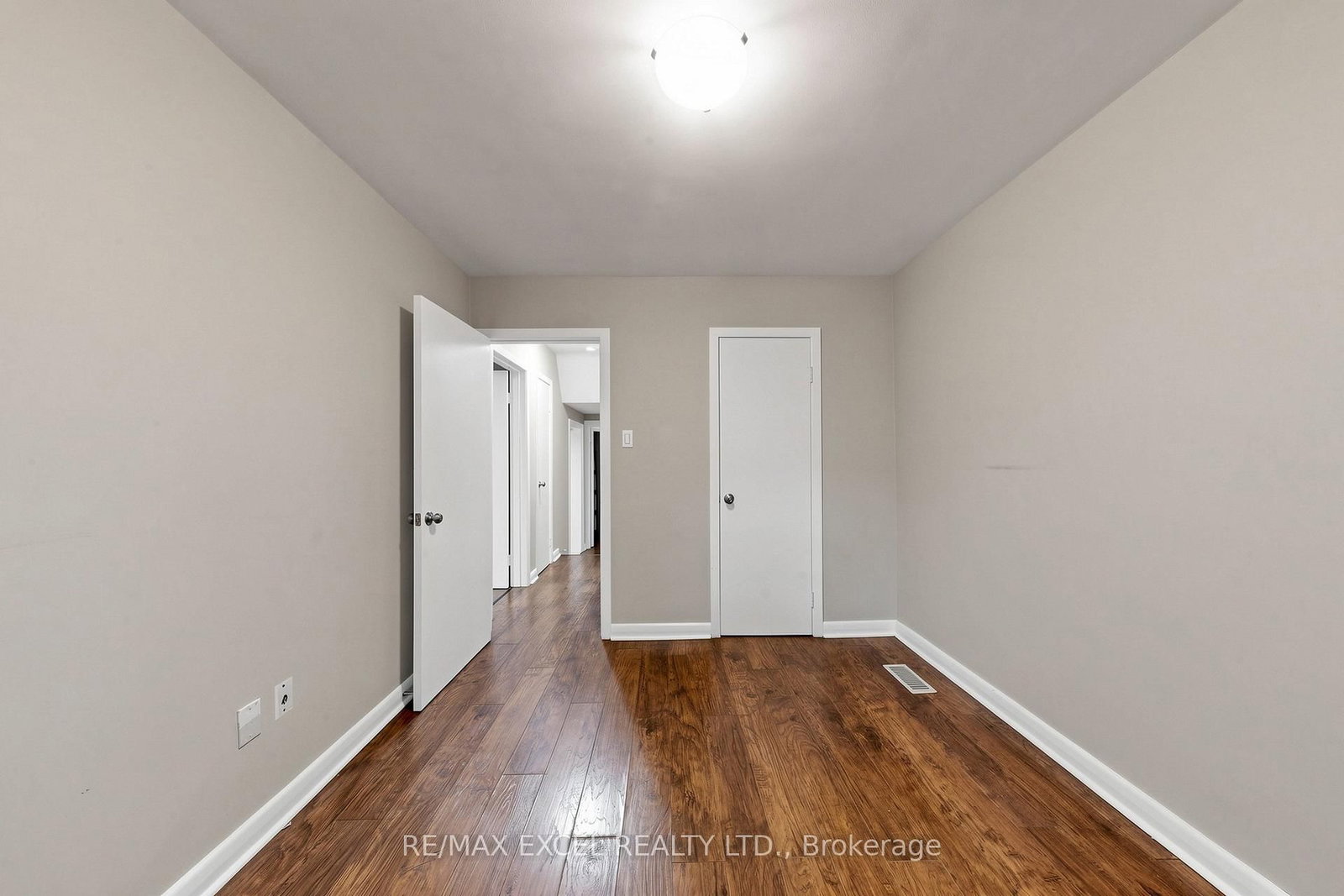 23 Linelle Street • Toronto, ON photo 29