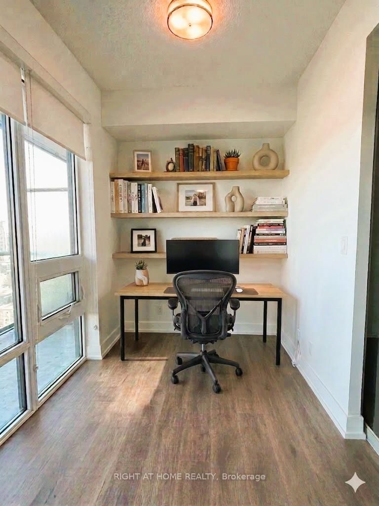 26 Norton Avenue • #805 • Toronto, ON photo 12