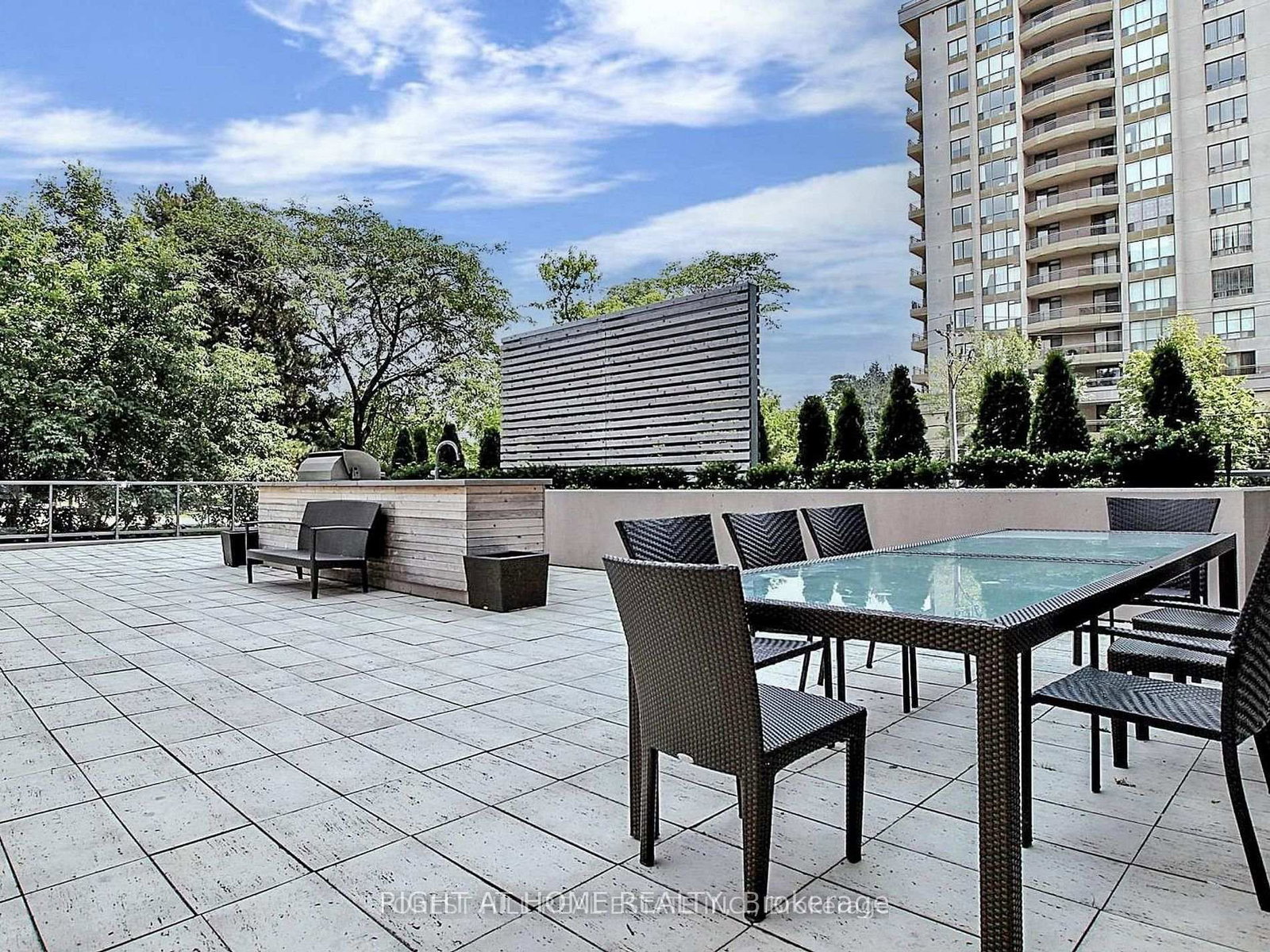 26 Norton Avenue • #805 • Toronto, ON photo 20