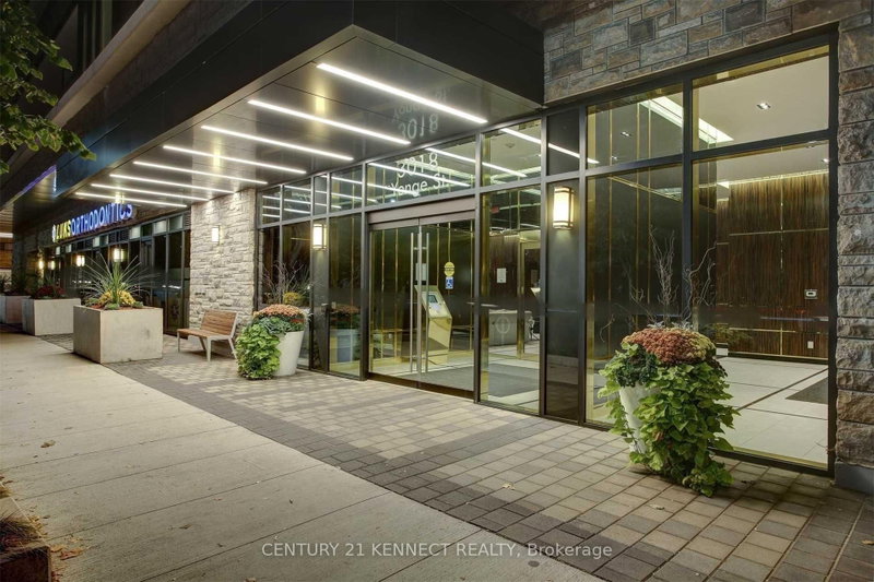 711 - 3018 Yonge Street