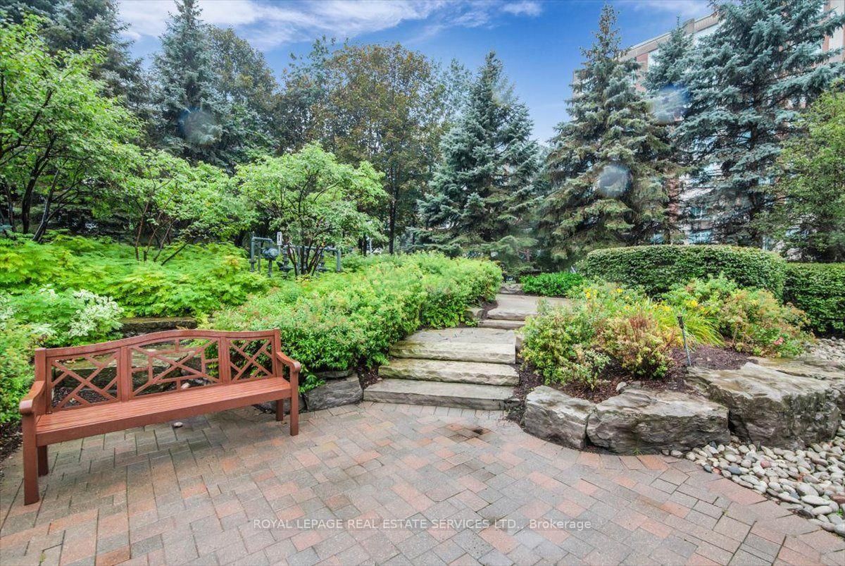 28 William Carson Crescent • #317 • Toronto, ON photo 23