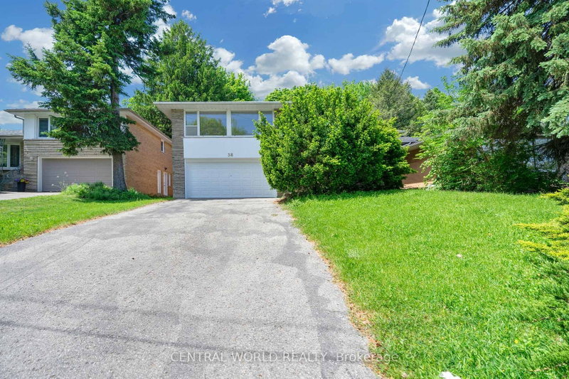38 Denrock Drive
