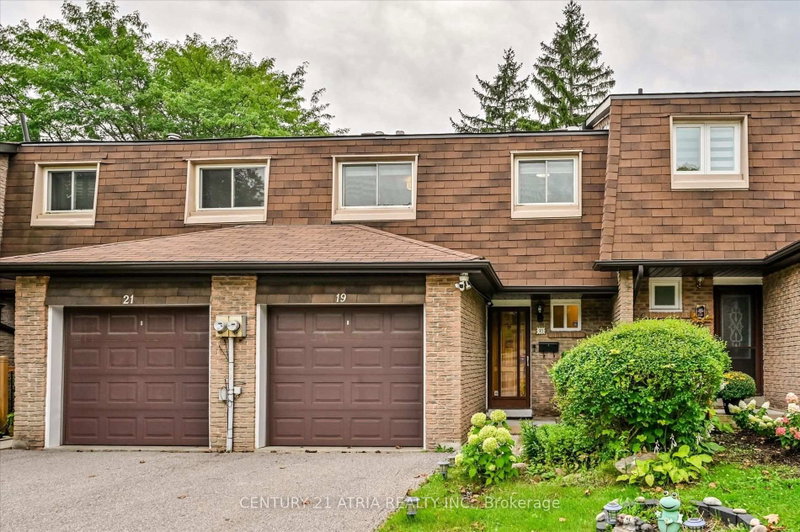 19 Aspenwood Drive