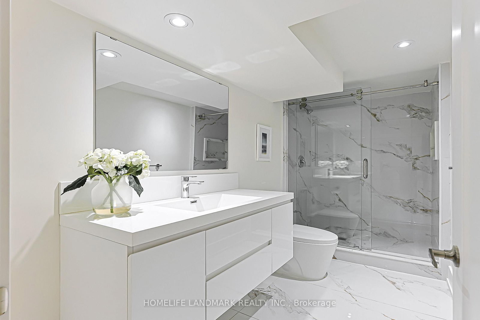 74 Navaho Drive • Toronto, ON photo 31