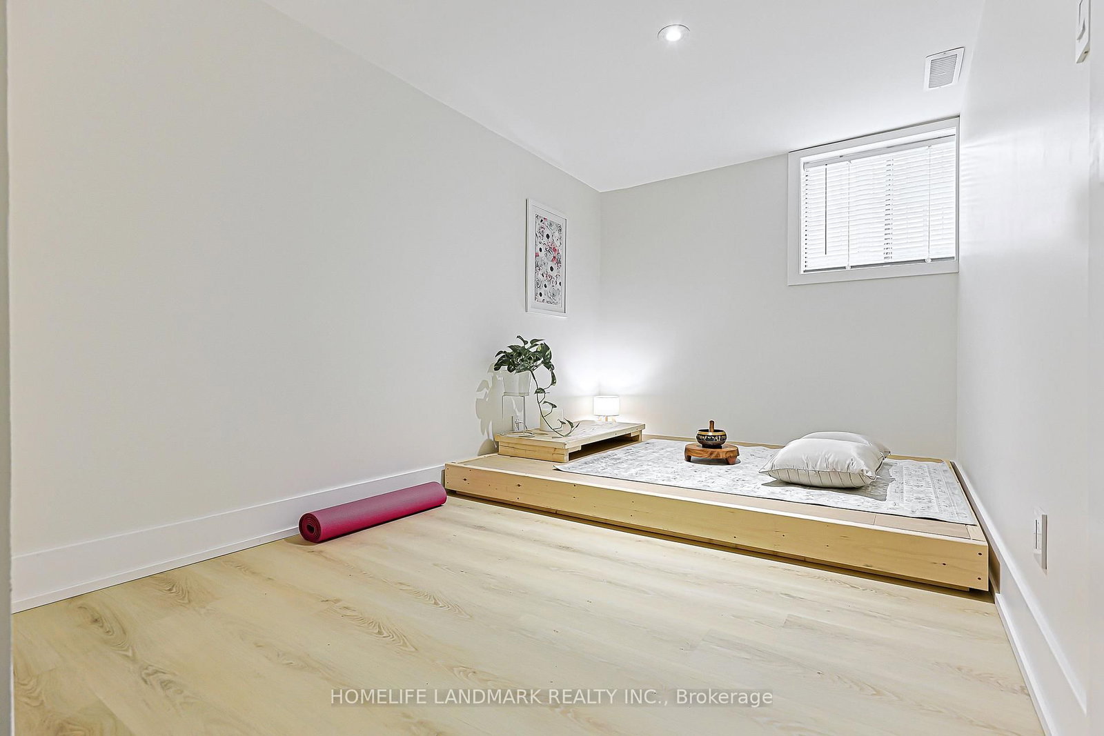 74 Navaho Drive • Toronto, ON photo 35