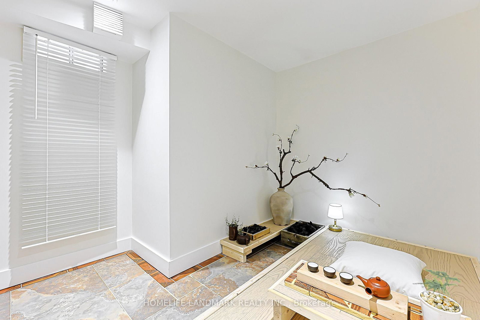 74 Navaho Drive • Toronto, ON photo 38