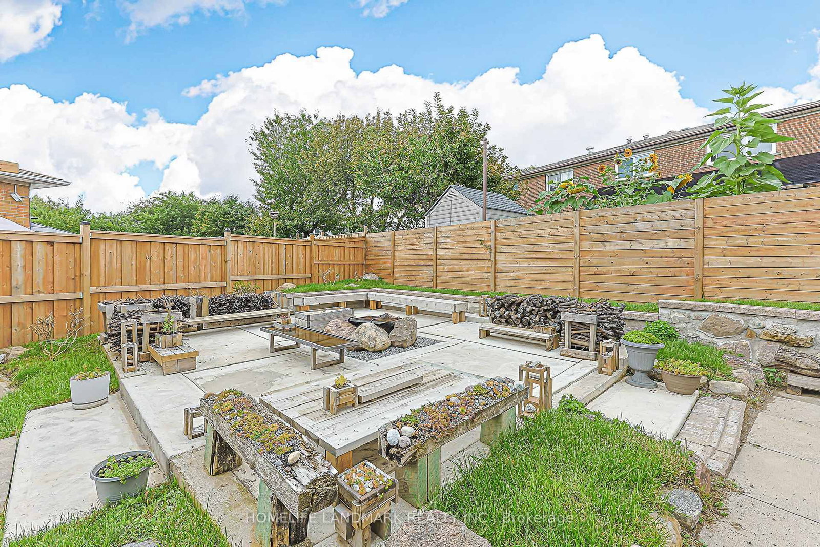 74 Navaho Drive • Toronto, ON photo 44