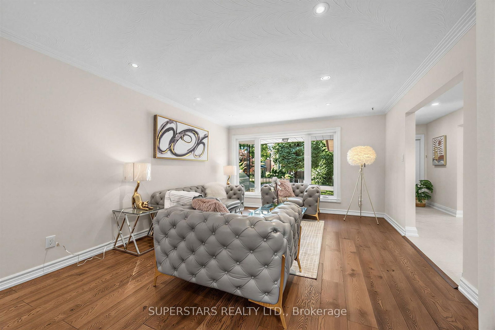 326 Mckee Avenue • Toronto, ON photo 11