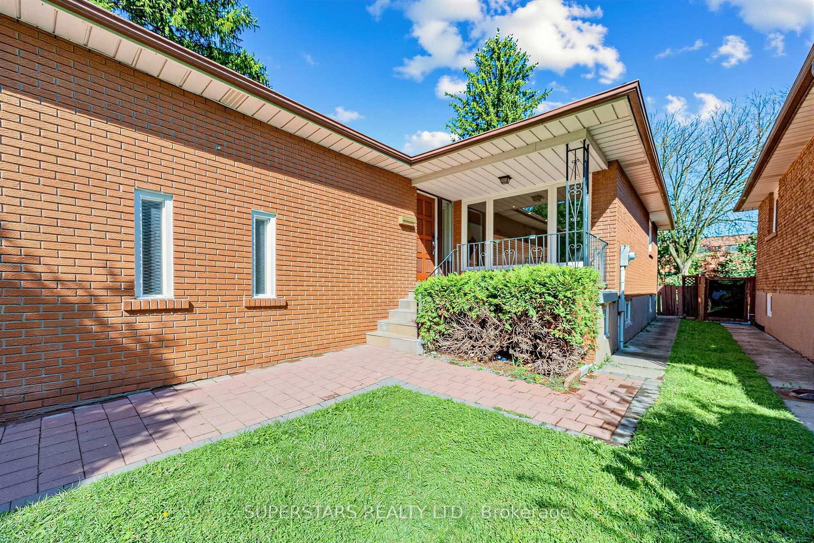 326 Mckee Avenue • Toronto, ON photo 38
