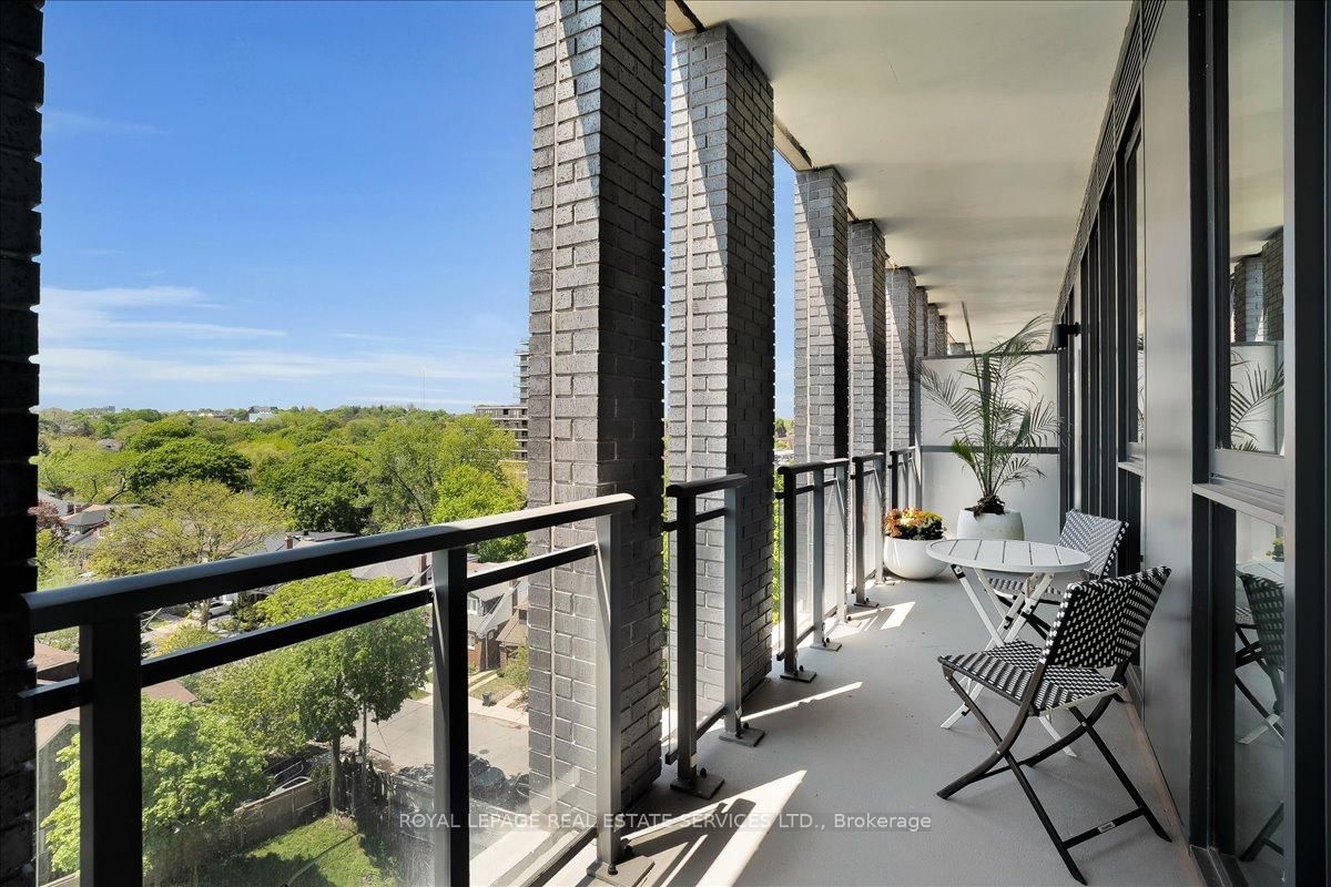 1 Hillsdale Avenue W • #706 • Toronto, ON photo 17