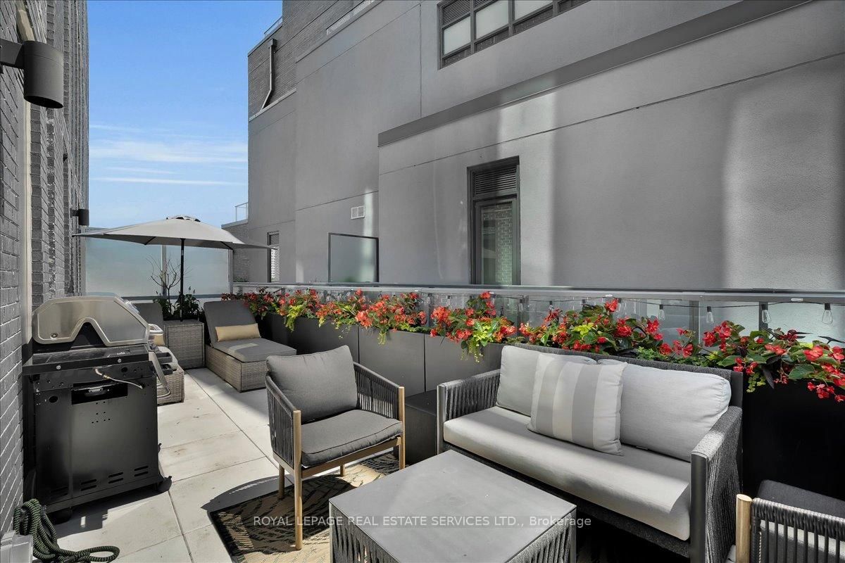 1 Hillsdale Avenue W • #706 • Toronto, ON photo 23