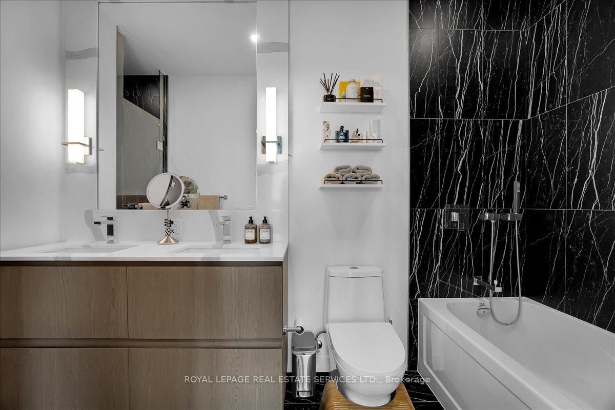 1 Hillsdale Avenue W • #706 • Toronto, ON photo 29