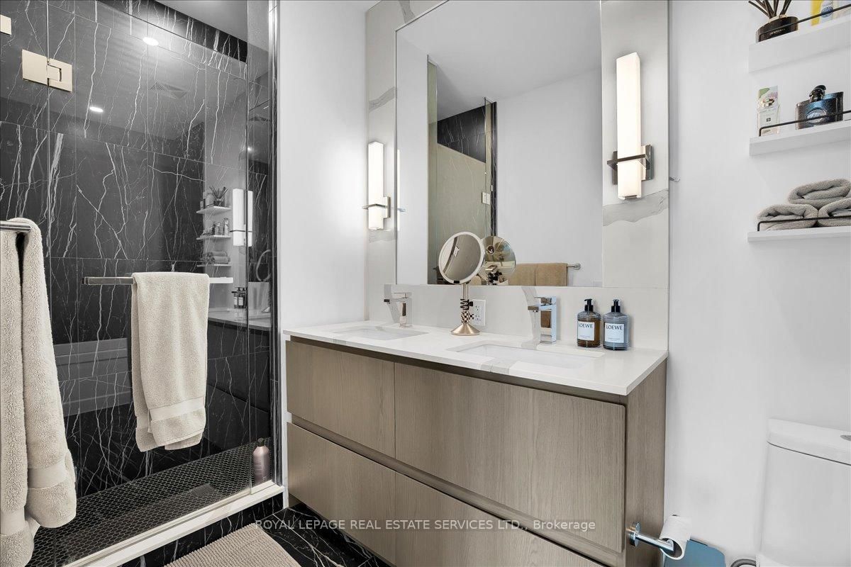 1 Hillsdale Avenue W • #706 • Toronto, ON photo 30