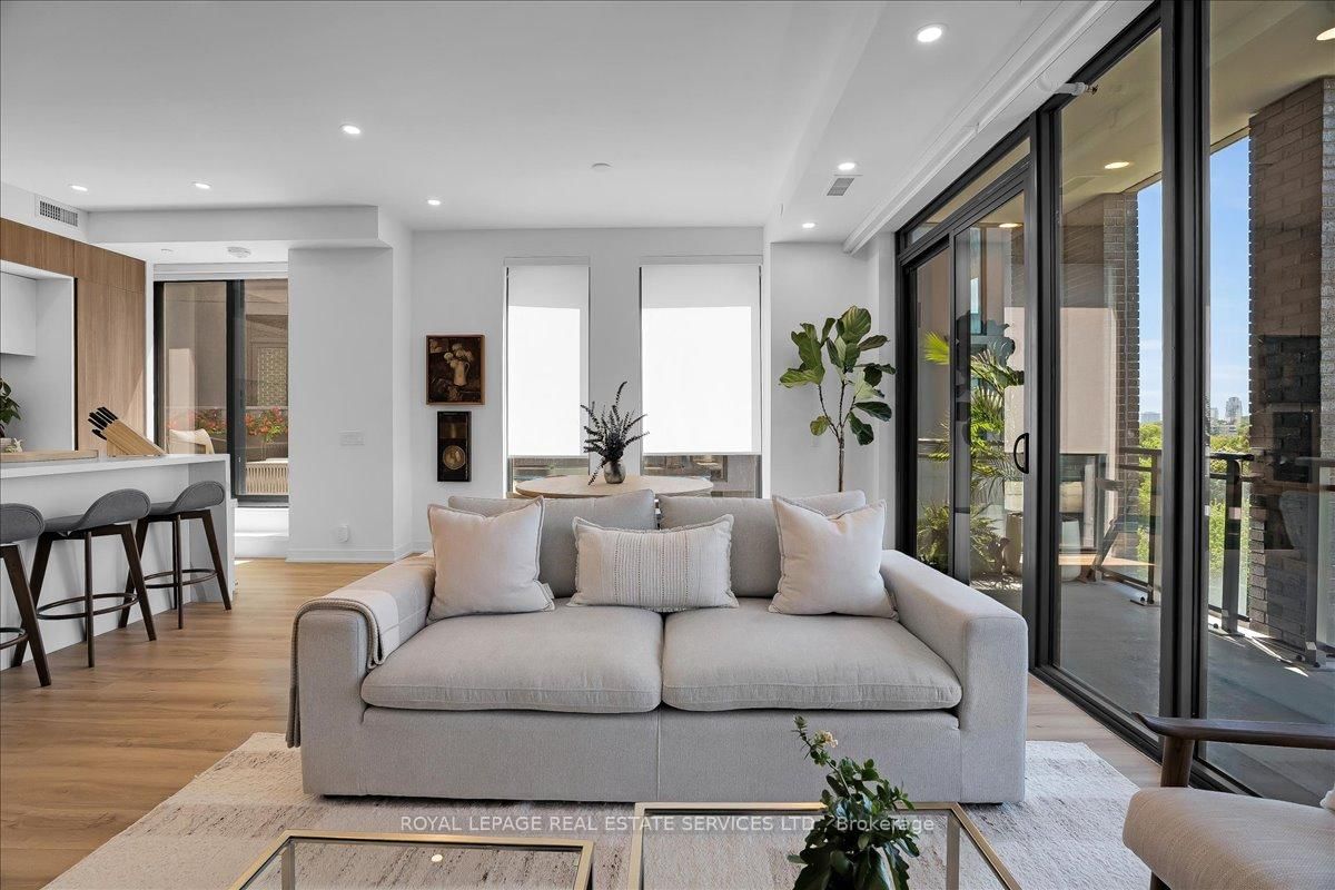 1 Hillsdale Avenue W • #706 • Toronto, ON photo 8