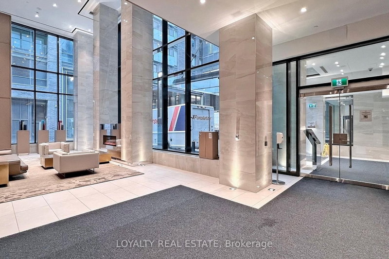 3705 - 115 Blue Jays Way