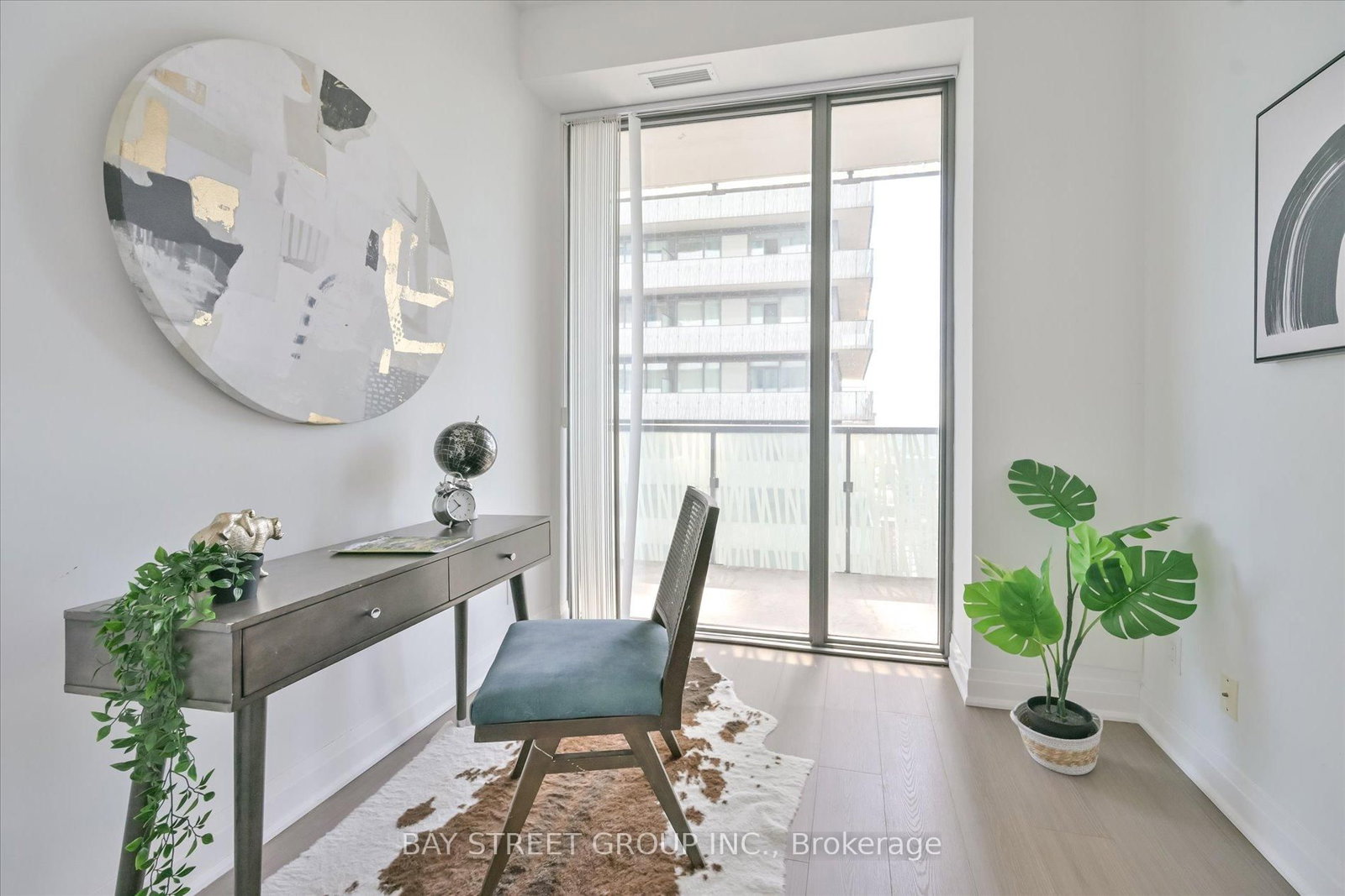 50 Charles Street E • #LPH4706 • Toronto, ON photo 18