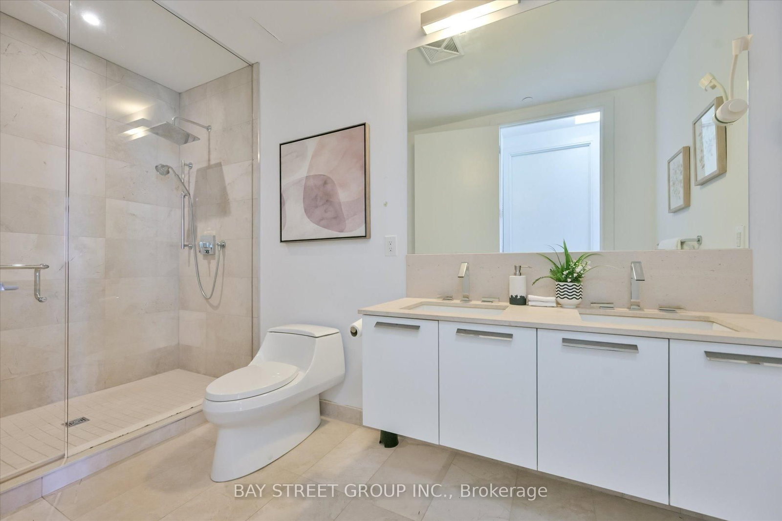 50 Charles Street E • #LPH4706 • Toronto, ON photo 21
