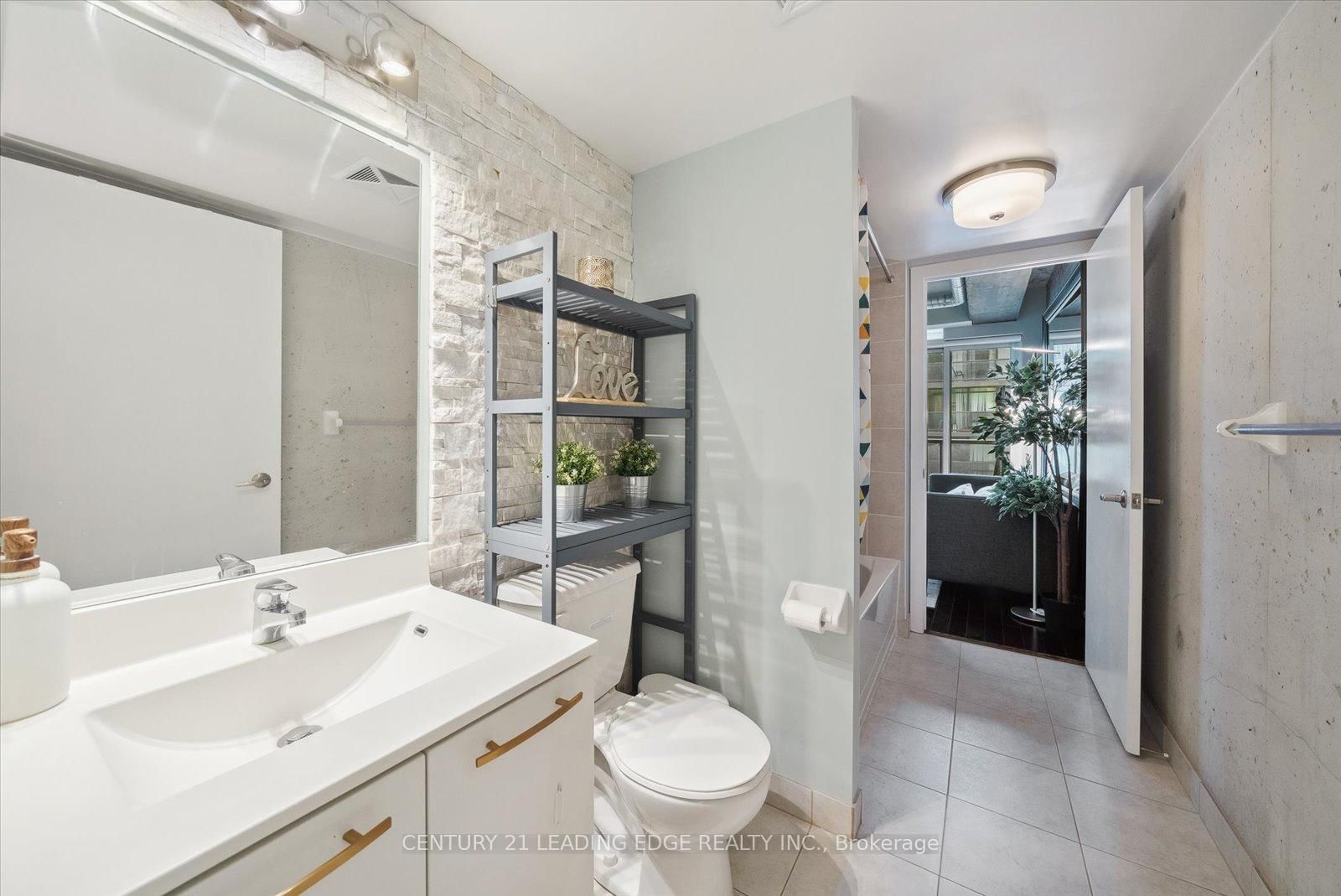 150 Sudbury Street • #1607 • Toronto, ON photo 31