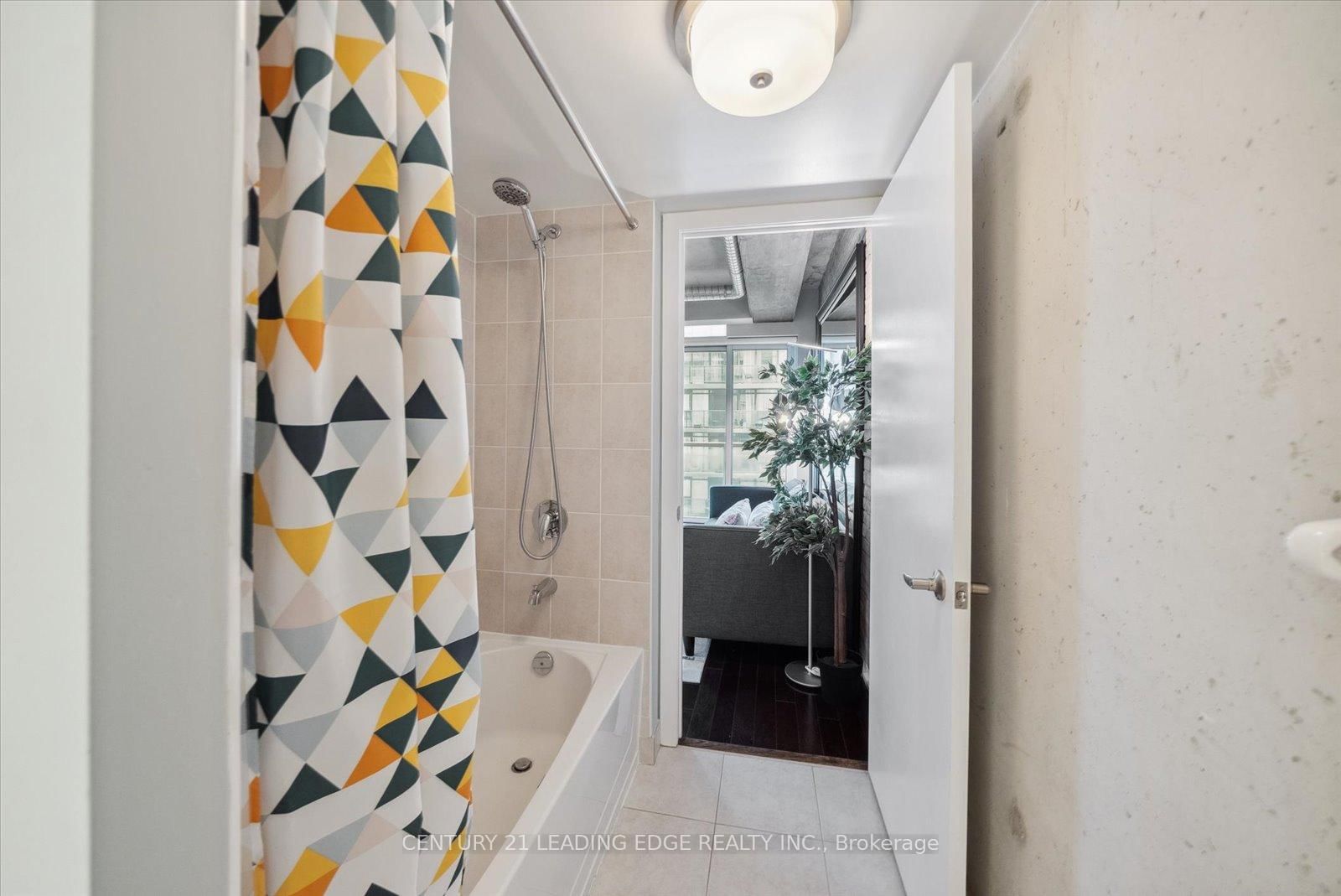 150 Sudbury Street • #1607 • Toronto, ON photo 32